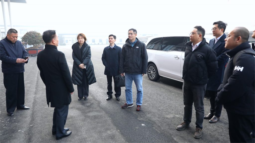 元素驅(qū)動(dòng)董事長(zhǎng)劉旻昊、西湖大學(xué)教授張科春 一行蒞臨河南特創(chuàng)考察